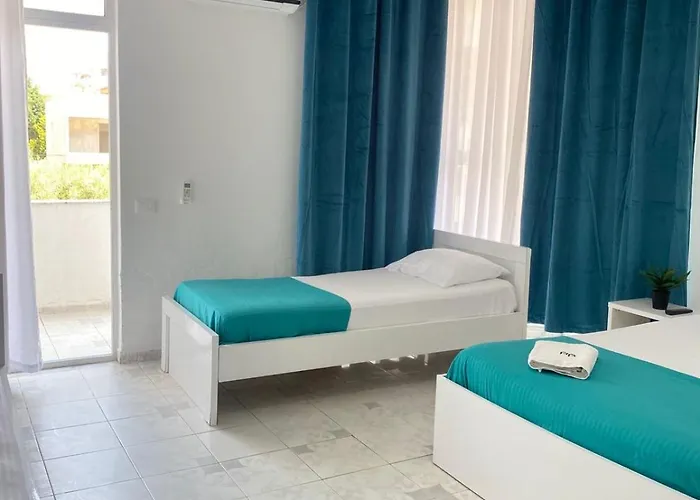 Rai Rooms